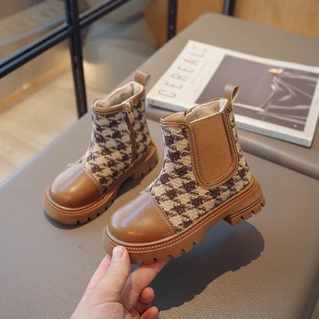  Нови зимни обувки за децата от гимназията и по-напреднала възраст с къса обувки от модно памук и топли обувки за момичета